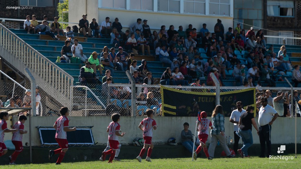 Culminó temporada 2021 en Baby Fútbol. - El Rionegrense - Noticias Fray  Bentos Diario Digital Rio Negro Uruguay