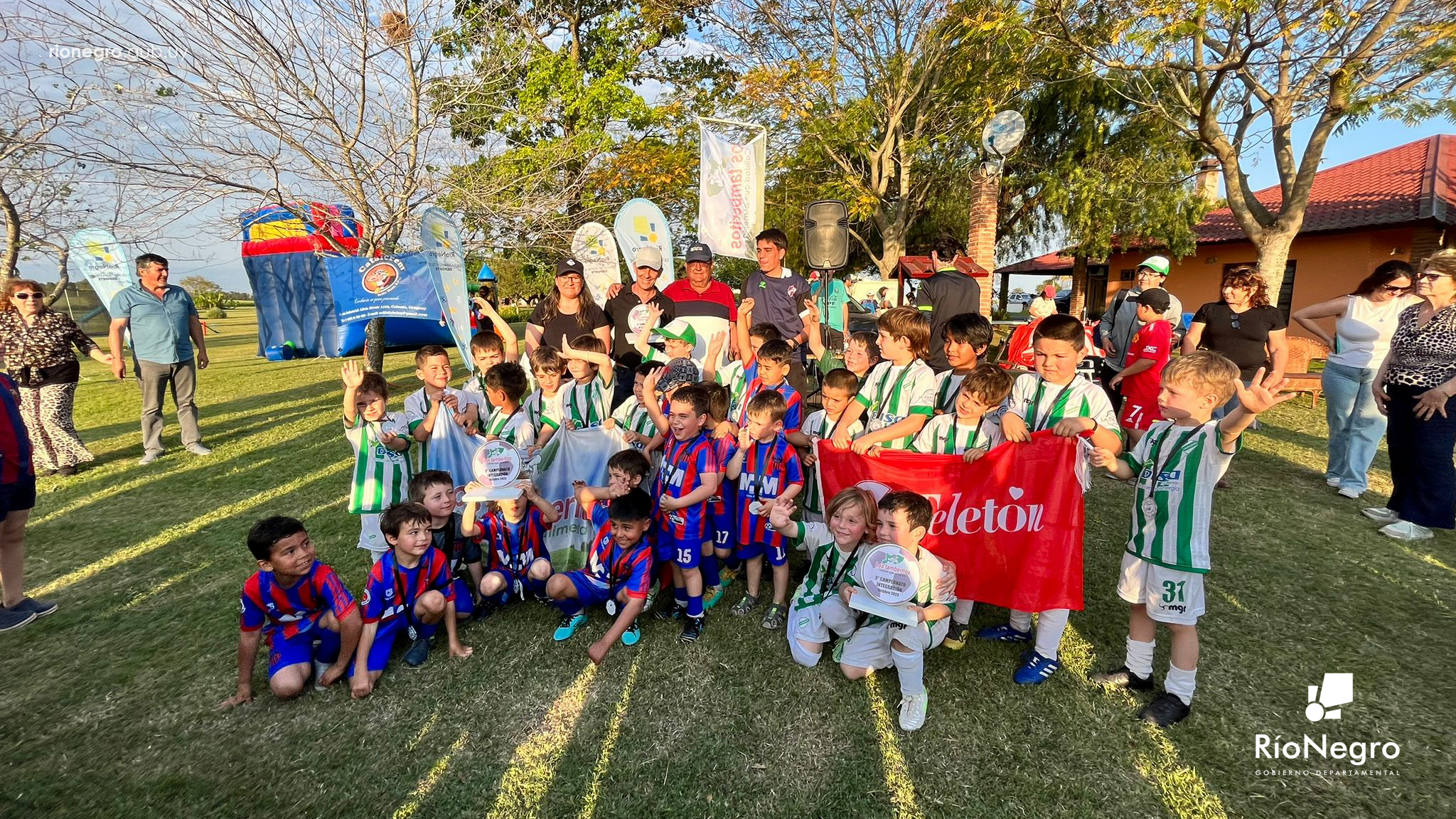 Competencias de Baby Fútbol en Bellaco - Intendencia de Río Negro -  Gobierno Departamental - Intendente: Dr. Omar Lafluf